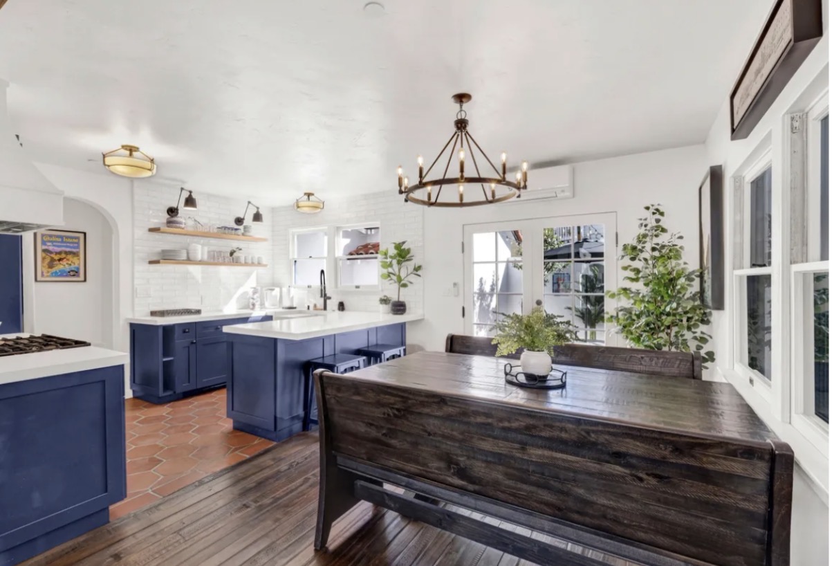 La Casa Catalina - Dining Area
