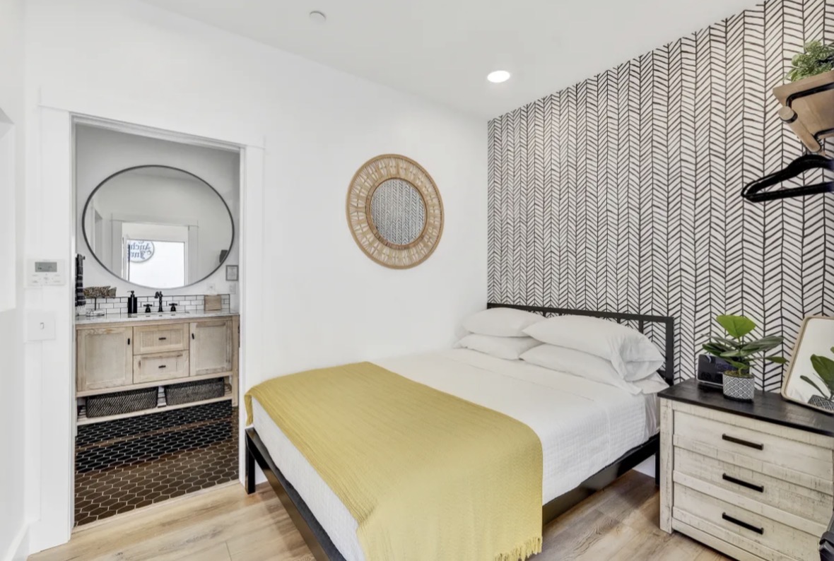 The Sandbox - Master Bedroom